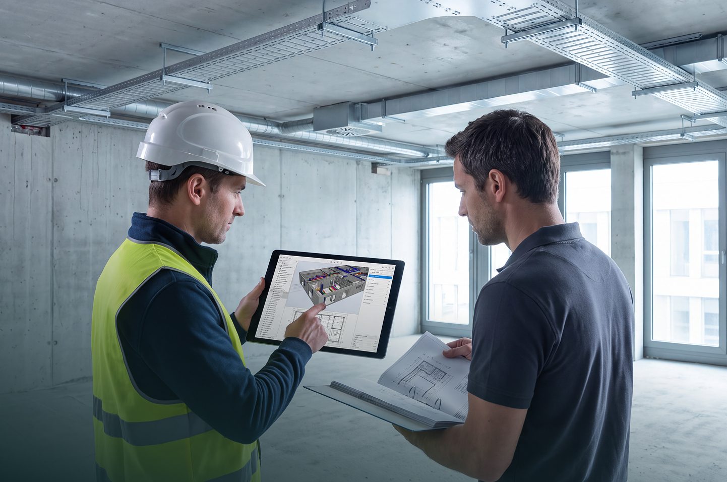 Abstimmung von Werk- und Montageplänen auf der Baustelle mit BIM-Modell am Tablet
